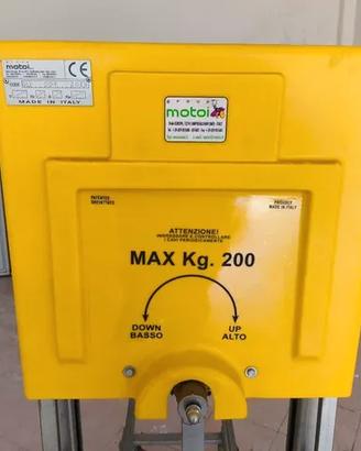 Montacarichi Motoi – Portata 200 kg