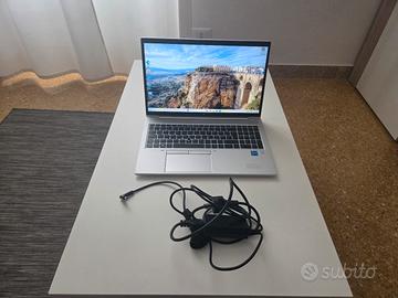 HP elitebook 850 G8 I5-1145G7 8-256 windows 11 PRO