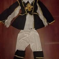 vestito moschettiera