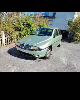 lancia y usata