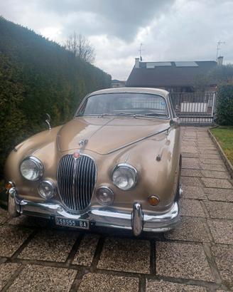 jaguar mk2 perfettamente conservata ,tagliandata e