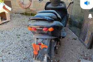 scooter Yamaha 