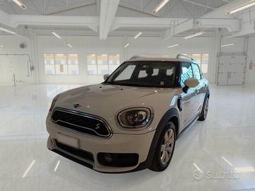 MINI COOPER SE COUNTRYMAN ALL4 BUSINESS AUTOM.