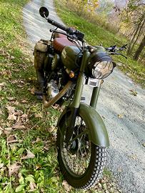 Royal Enfield Bullet Classic - 2016