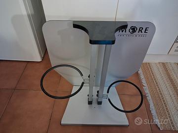 Supporto ciotole per cane