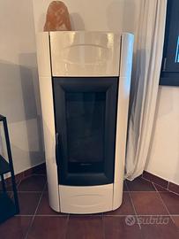 Stufa  pellet La Nordica 