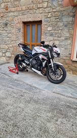 triumph street triple s 660 