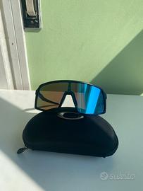 Occhiali Oakley sutro