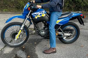 Yamaha XT 600 E Moto cross enduro adventure 1991