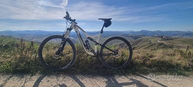 MTB Stumpjumper M5 Alloy FULL 29"