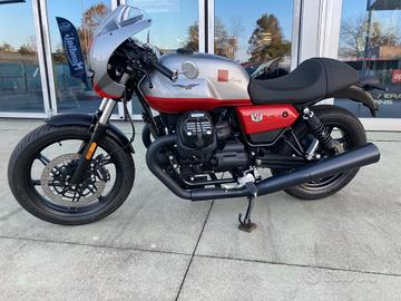 Moto Guzzi V7 Stone Corsa KM 0 !!!!!