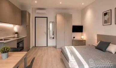 LOFT con SPESE INCLUSE- METRO C
