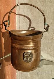 Brocca d'epoca in rame con stemma 1930-50