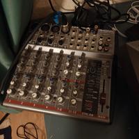 Mixer phonic am440d