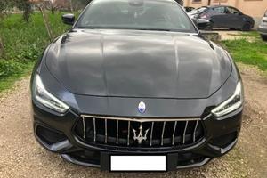 MASERATI Ghibli V6 430 CV
