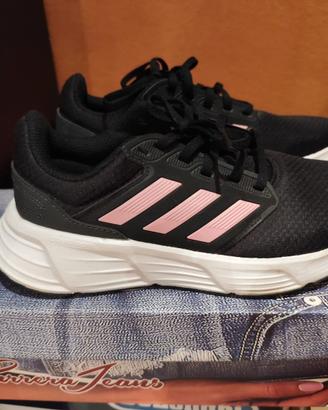 scarpe ADIDAS Galaxy 5 N.39 e 1/2