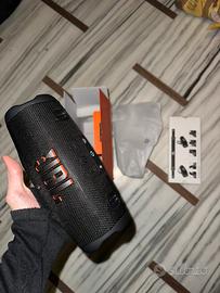 JBL Charge 6