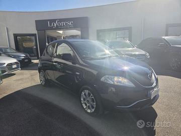 LANCIA Ypsilon 1.2 69 CV 5 porte Gold