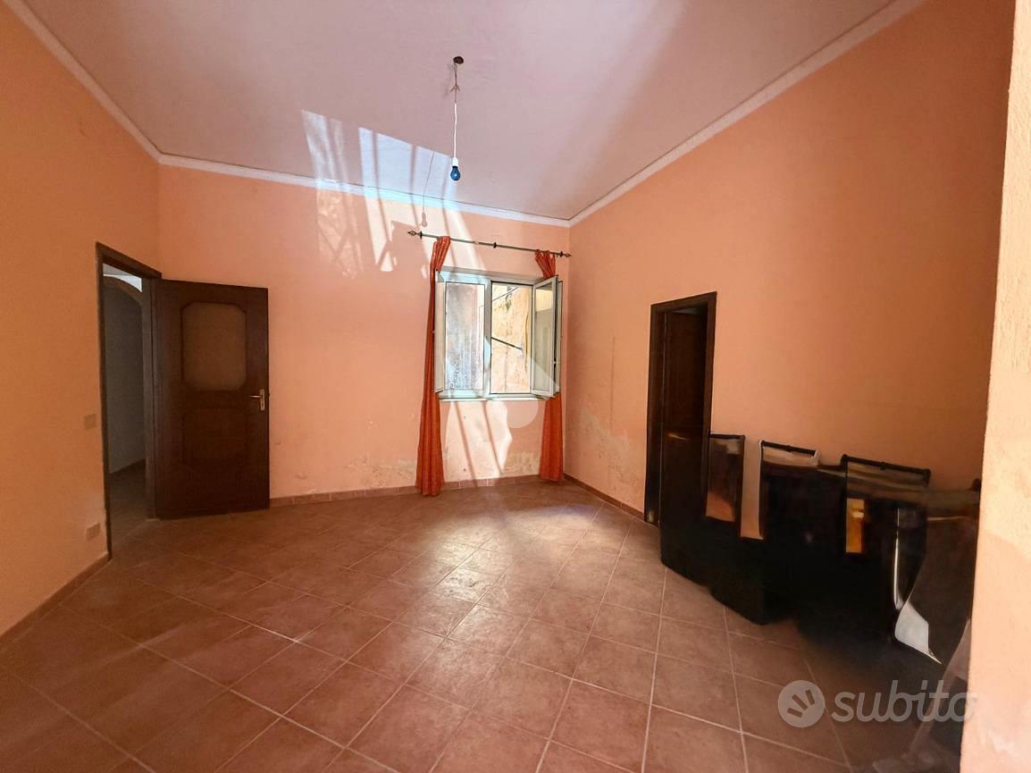 Apartment in Palermo, Partanna, VII Circoscrizione - Altro