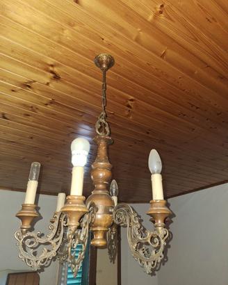 Lampadario vintage in legno e ottone – 5 luci