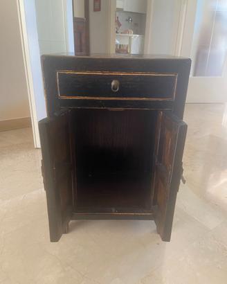 Mobile vintage nero laccato stile orientale