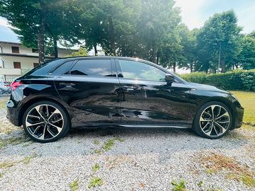 AUDI A3 35 TDI Sportback business S-tronic