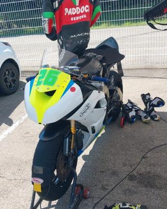 Kawasaki zx6r  ninja
