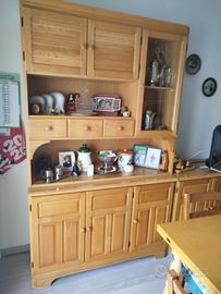 Credenza con tavolo