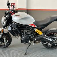 Ducati Monster 797