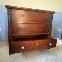 Credenza inglese di legno a ribalta