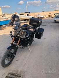 Yamaha tènèrè world raid 700