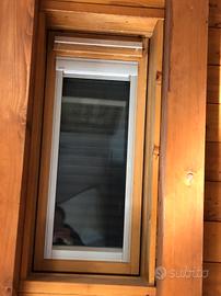 2 tende motorizzate oscuranti Velux