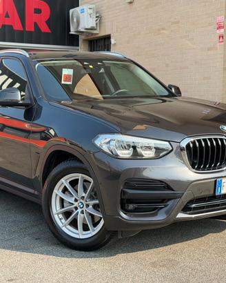 BMW X3 sDrive18d Business Advantage (NESSUN VINC