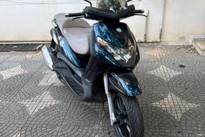 Beverly 125