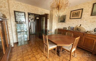 S2 Appartamento con box e posto auto, zona nuova