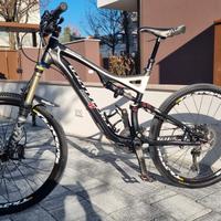 Specialized 2012 Stumpjumper FSR Elite M5