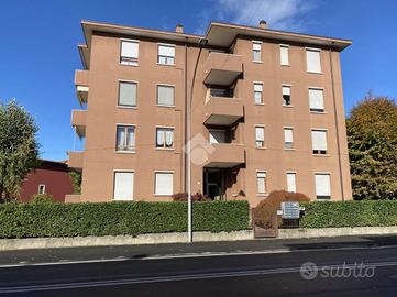 2 LOCALI A MERATE