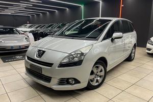 Peugeot 5008 1.6 HDi 112CV Premium 7 POSTI