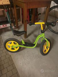 Bicicletta bambino Puky verde/gialla con marsupio