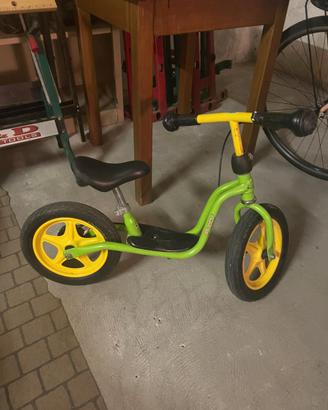 Bicicletta bambino Puky verde/gialla con marsupio
