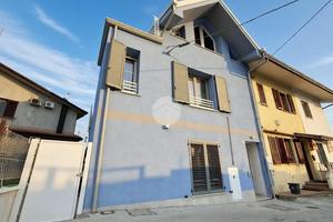 CASA INDIPENDENTE A MISANO ADRIATICO