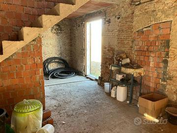 Villa di 130 m² con più di 5 locali e box auto a V