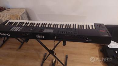 Roland  Fa 08