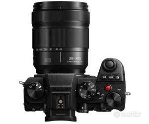 Panasonic Lumix S5D + obiettivo 28-200mm