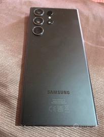 Samsung Galaxy S23 Ultra 256GB con cover super pro