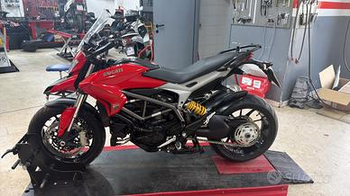 Hyperstrada 939