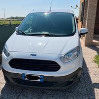 Ford transit courier 1.5 diesel