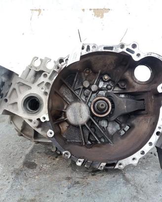 303001E140 CAMBIO MANUALE 5M TOYOTA COROLLA VERSO 