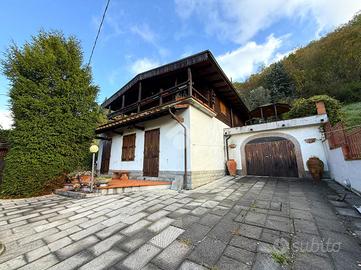 VILLA SINGOLA A VERNIO