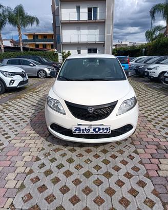 Lancia Ypsilon 1.2 69 CV 5 porte S&S Elefantino Bl